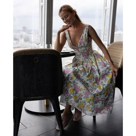 NEW House of CB Emmelina White Vintage Rose Print Dress XS - Picture 10 of 17